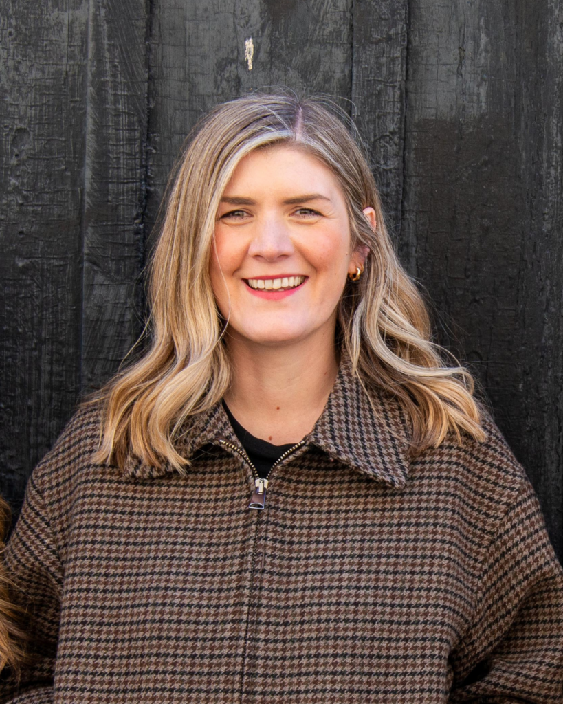 Who we are: Ashleigh Image